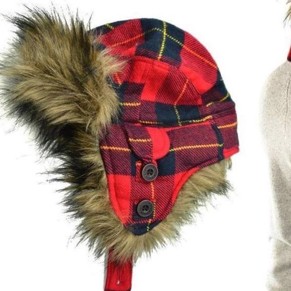 Abercrombie red checked plaid fur furry cozy hat